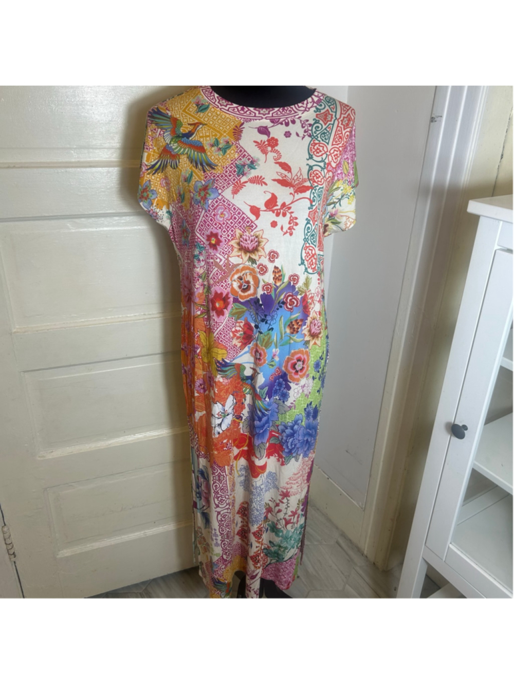Women's Johnny Was Floral Maxi Dress Size M White Multi-color Resort Cruise Boho
